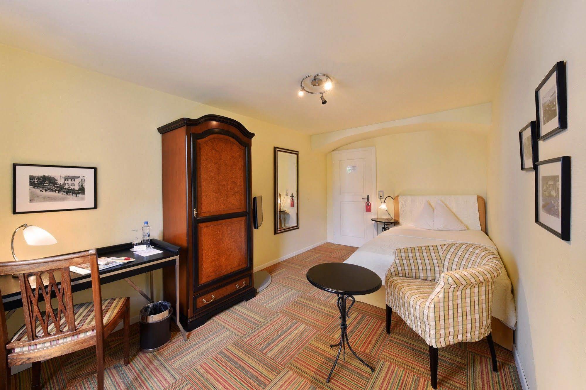 Romantik Hotel Schwan هورغن المظهر الخارجي الصورة